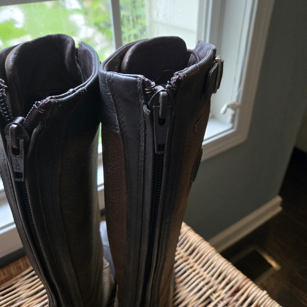 Ariat Brown Lace-Up Women's Boots - Picture 6 of 9